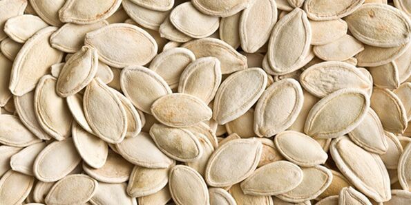 بذور اليقطين كعلاج طبيعي لتكبير القضيب.